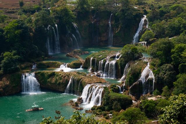 Ban Gioc-Detian Falls